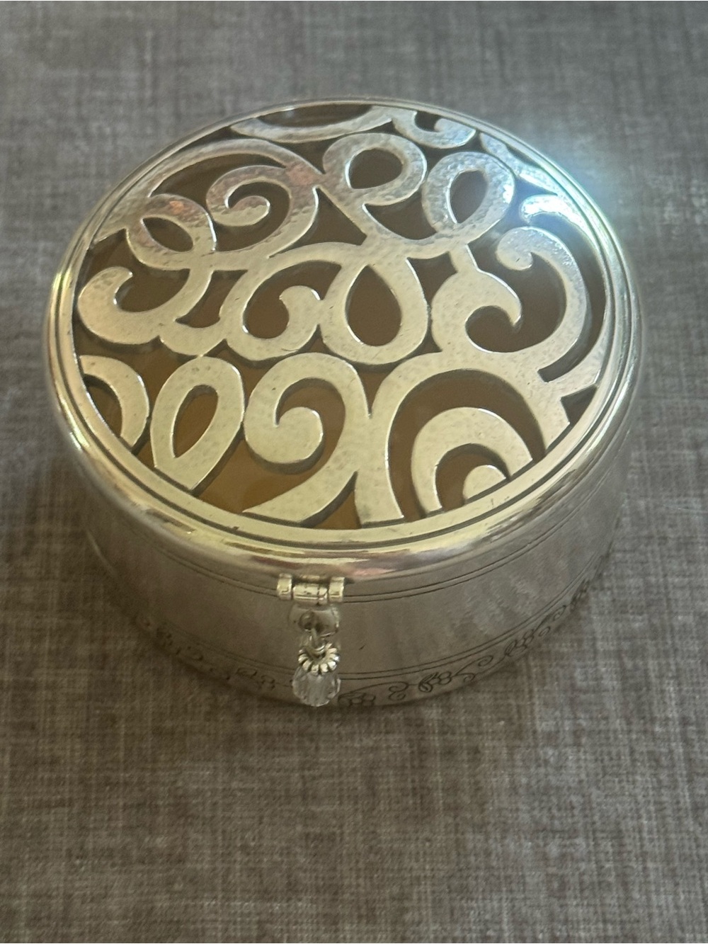 Skribbel Round Trinket Box